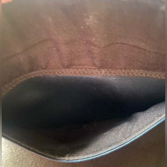 Vintage coach wristlet - Picture 4 of 11